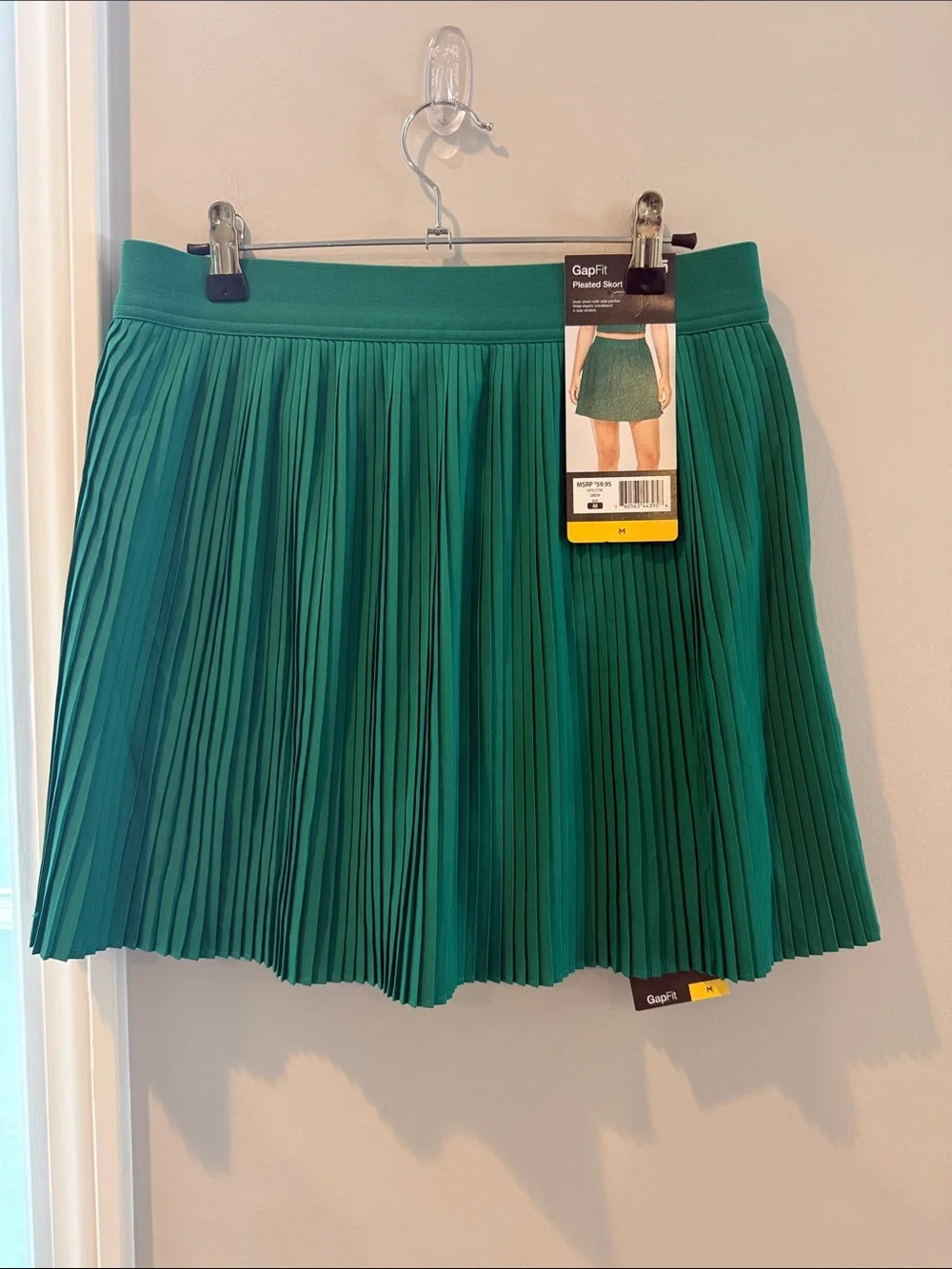 GAP Green Pleated Skort with shorts under athletic